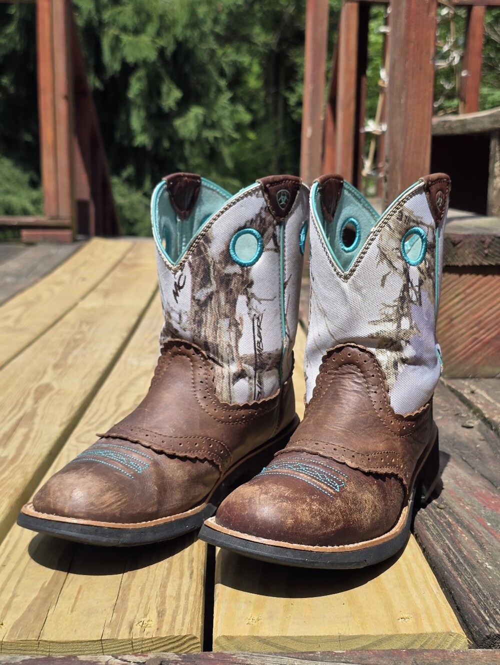 Ariat Womens, Fatbaby Boots,  Camo Turquoise, Brown Leather Boots, Sz 9.5B